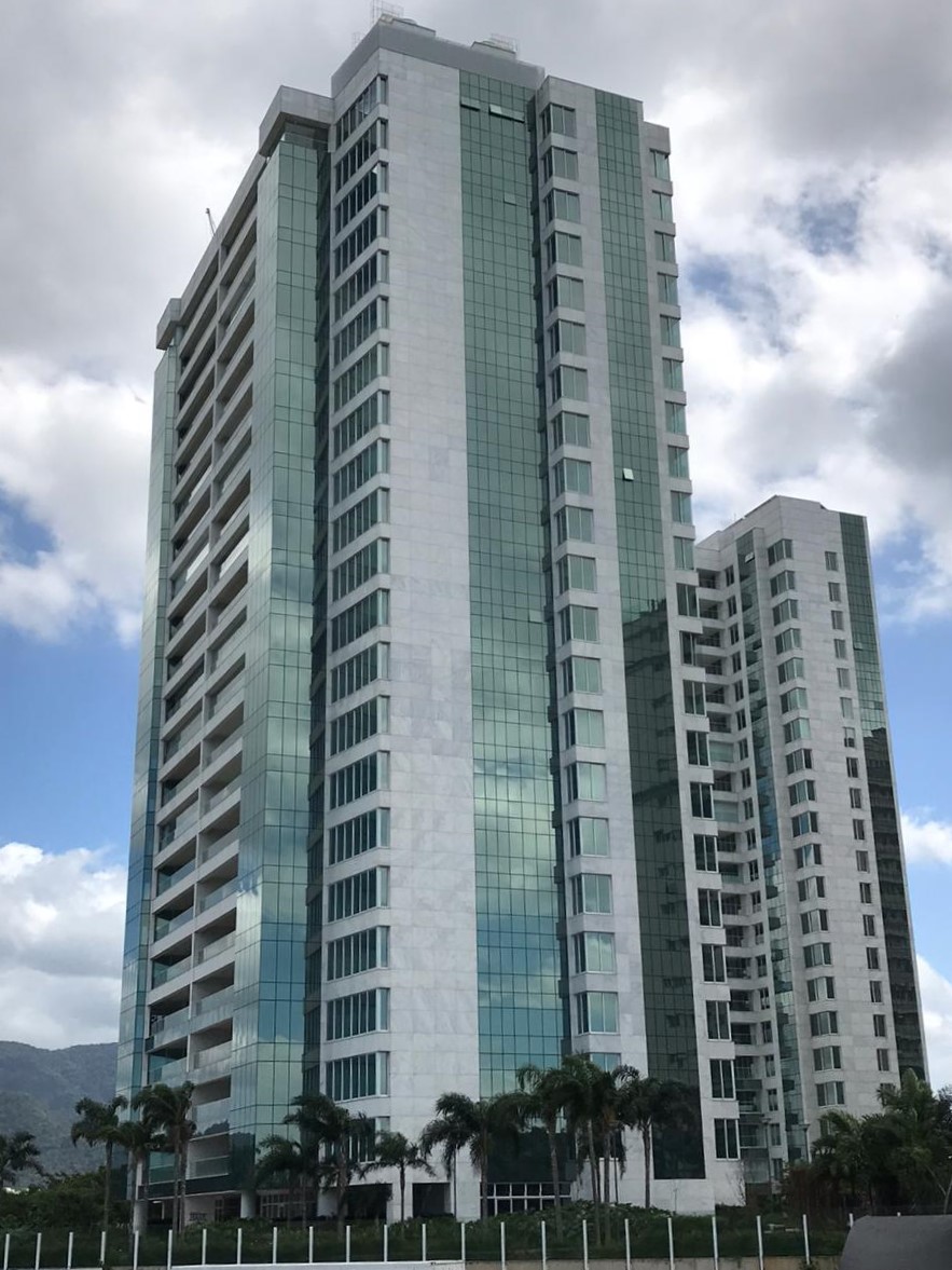 White Carioca - Image 10