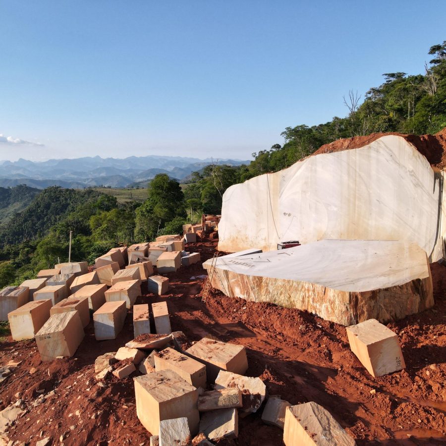 2014 - Exploração de Gnaisses